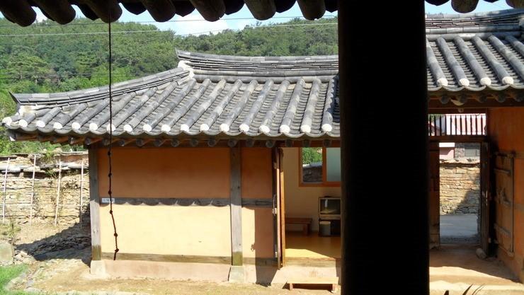Goseong Choi Pilgan'S Old House Hotel Buitenkant foto